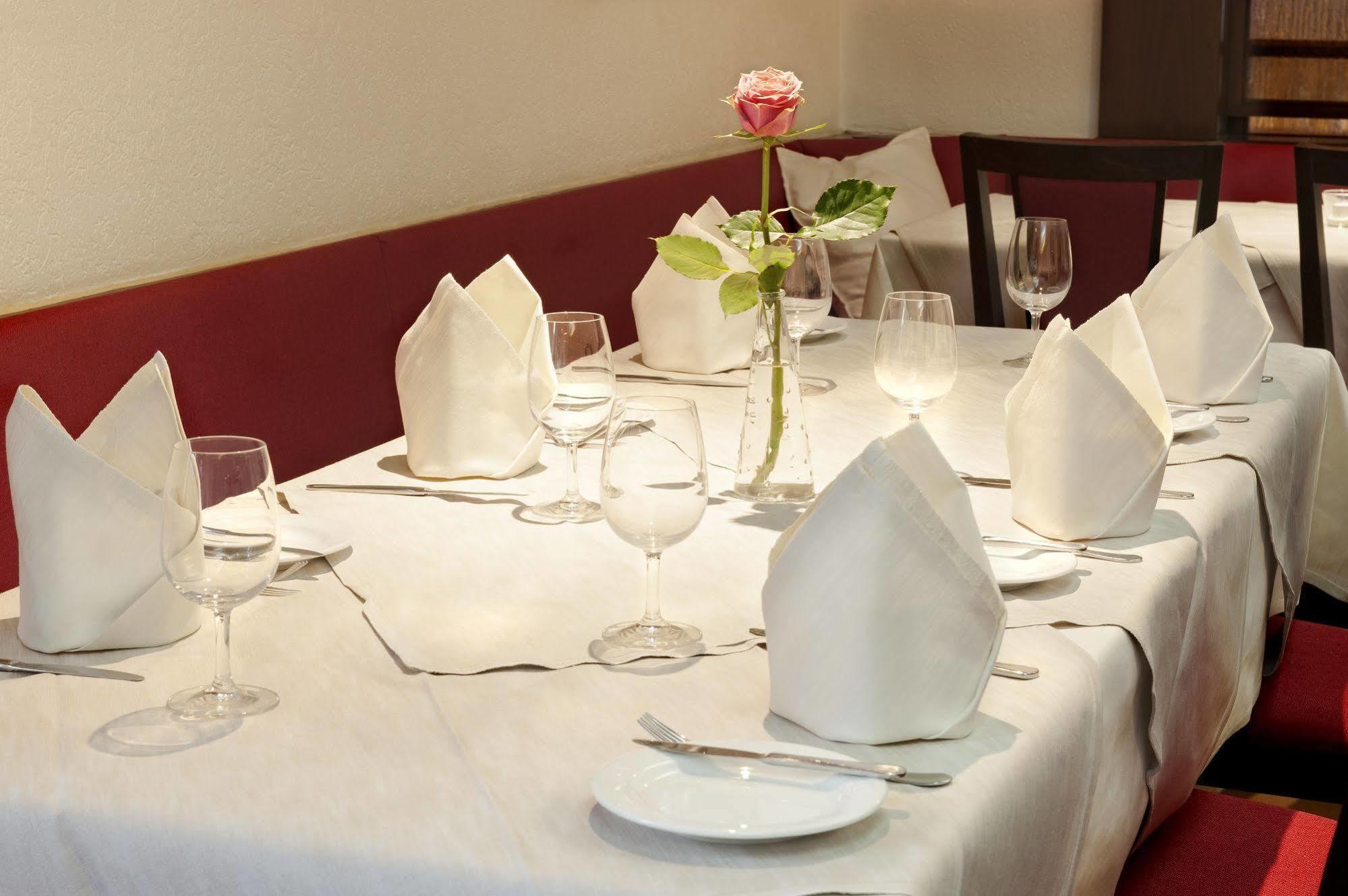 Hotel & Restaurant Fischer Altenstadt  Ngoại thất bức ảnh